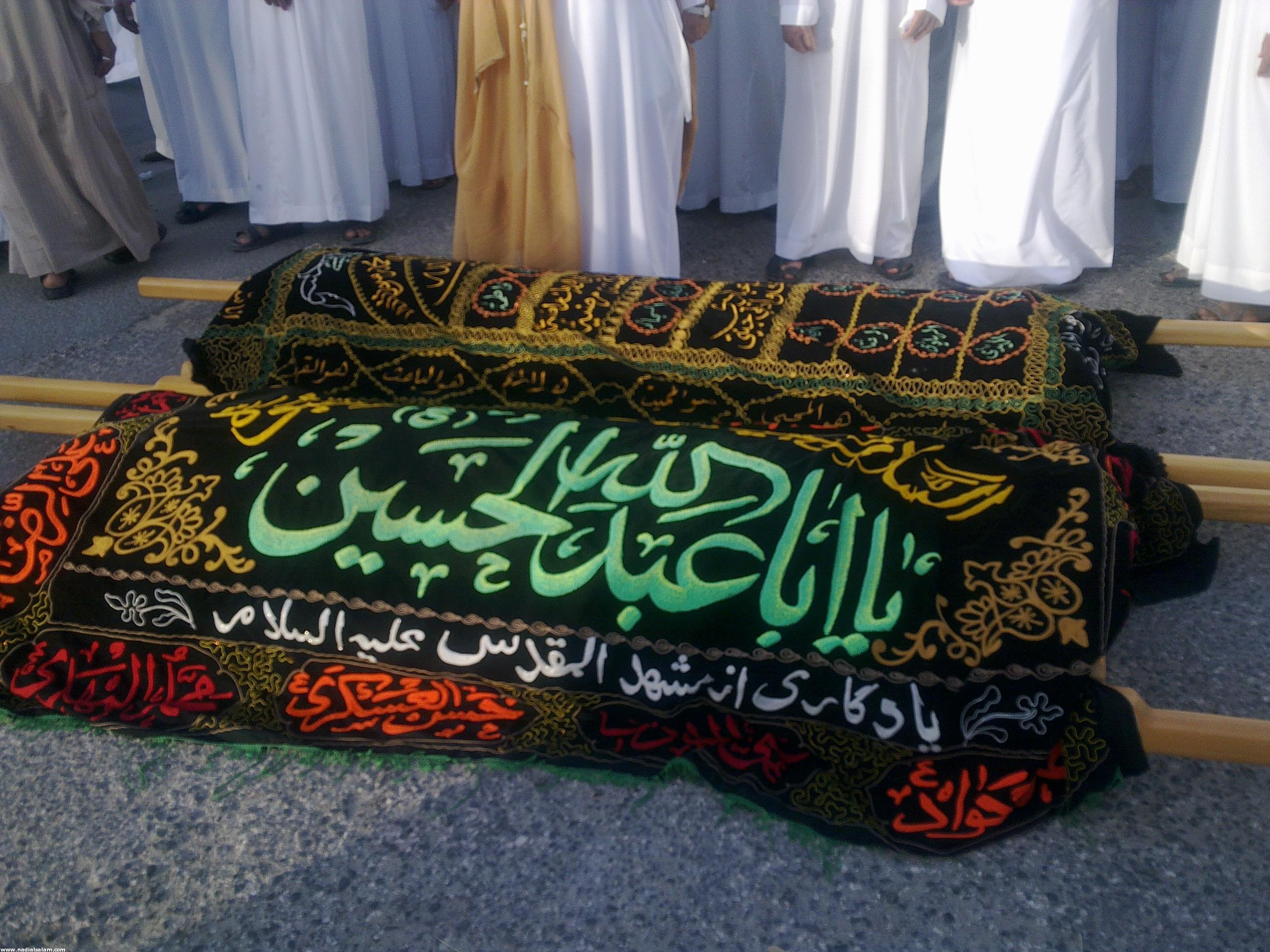 صورة أرشيفية لميت مكفن