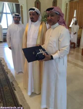 الشاعر
