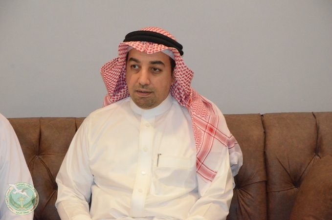 رئيس النادي الأستاذ فاضل علي النمر
